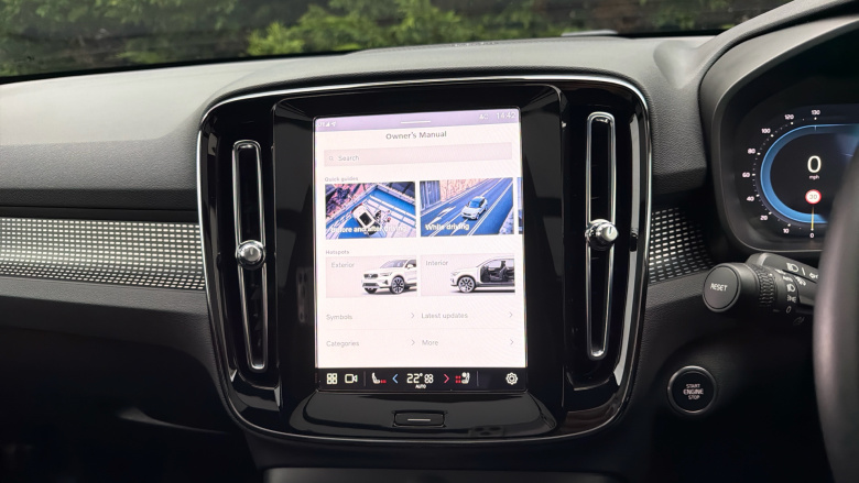 Volvo XC40 2.0 B4P Ultra Dark 5dr Auto Petrol Estate